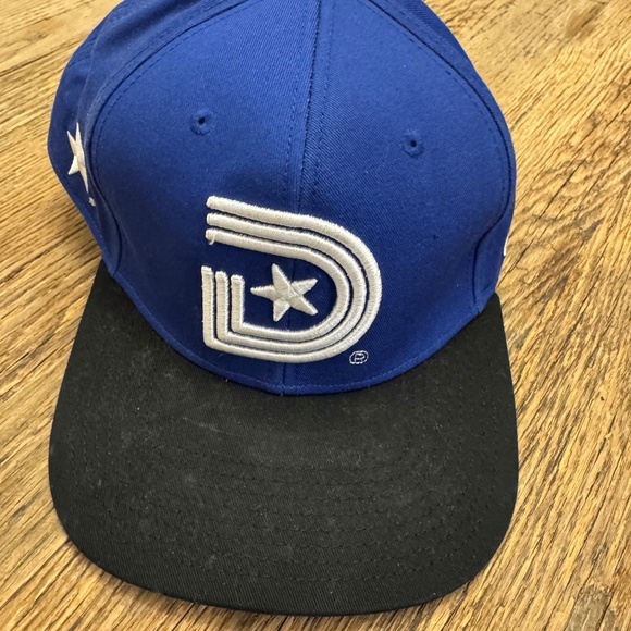 Triple D Dallas Blue and Black Preowned OSFM Ball Cap Hat - Picture 1 of 5